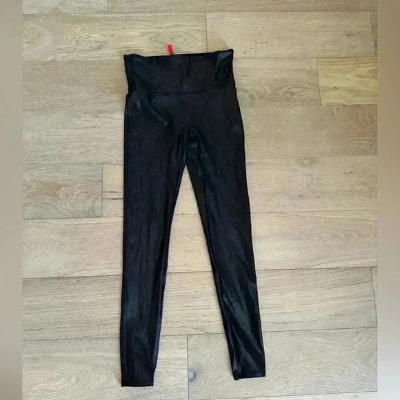 Spanx Faux Leather Leggings Medium Black - Picture 1 of 5